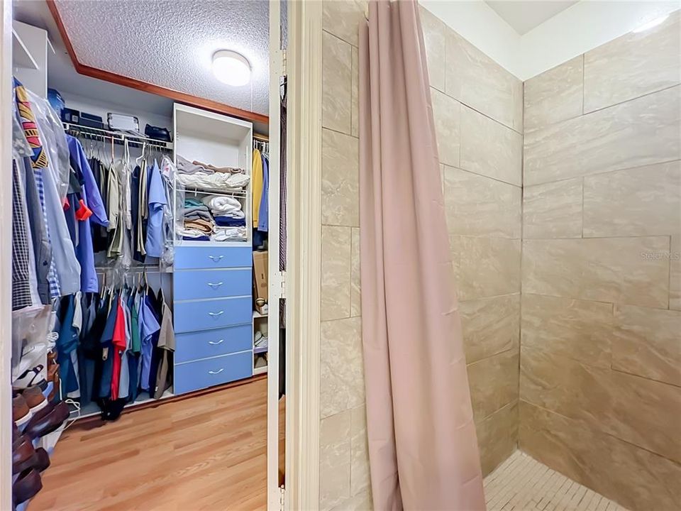 For Sale: $490,000 (4 beds, 2 baths, 2747 Square Feet)