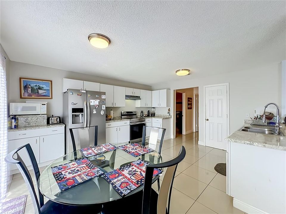 For Sale: $490,000 (4 beds, 2 baths, 2747 Square Feet)