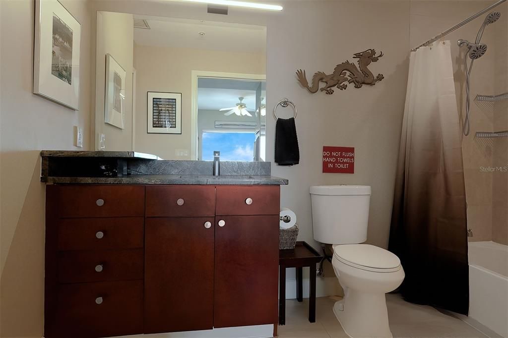 For Rent: $4,450 (2 beds, 2 baths, 2005 Square Feet)