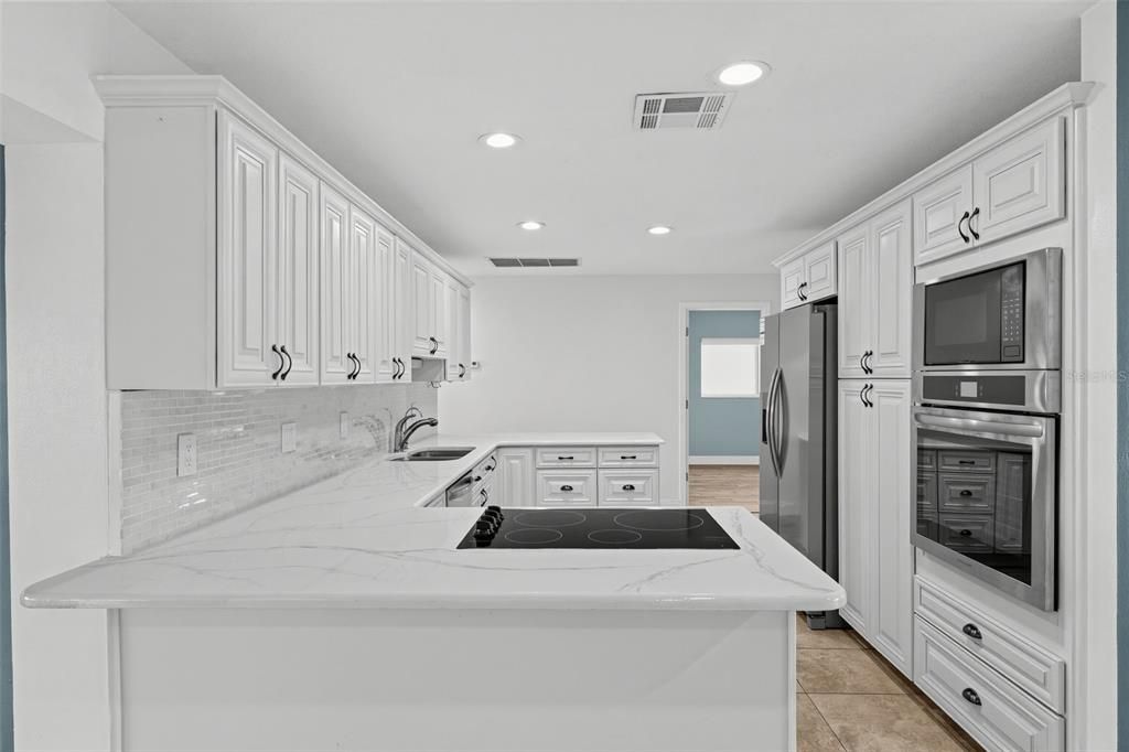 For Sale: $639,000 (3 beds, 3 baths, 2226 Square Feet)