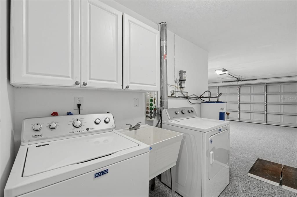 For Sale: $639,000 (3 beds, 3 baths, 2226 Square Feet)
