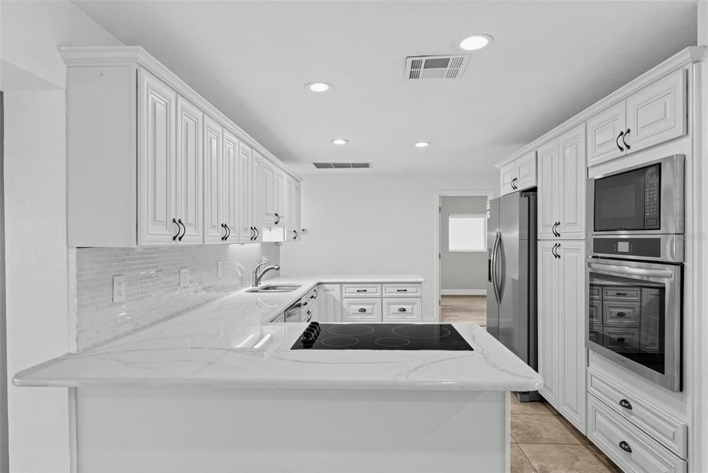 For Sale: $639,000 (3 beds, 3 baths, 2226 Square Feet)