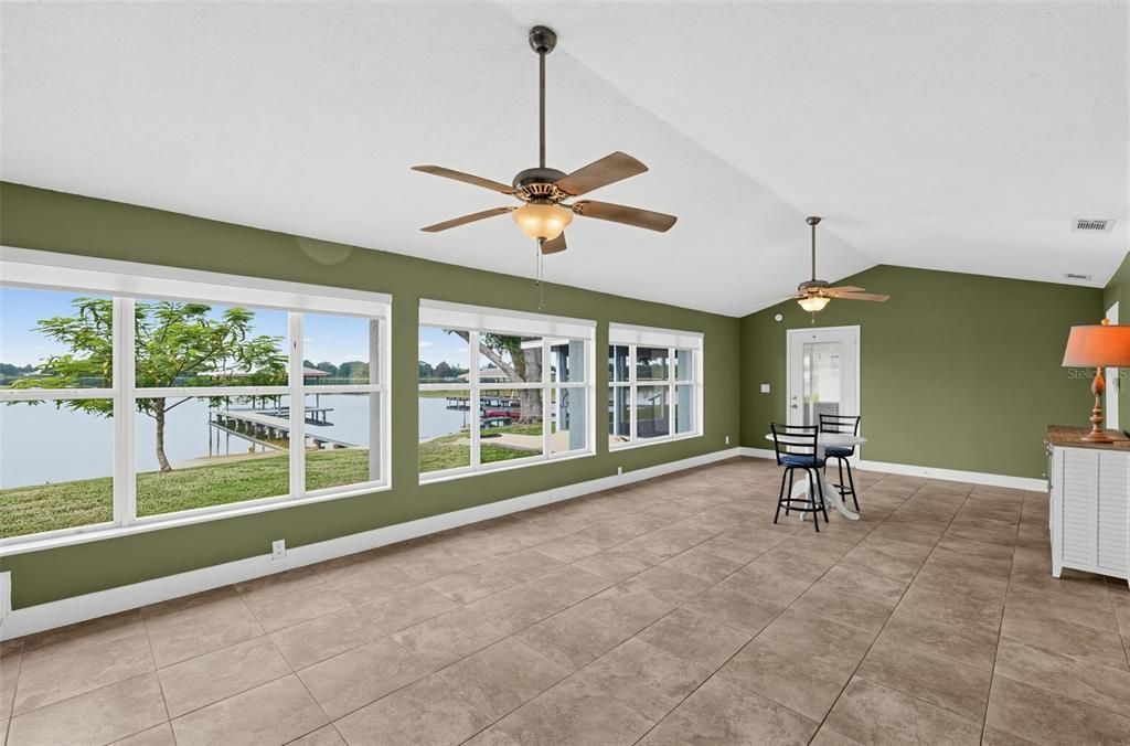 For Sale: $639,000 (3 beds, 3 baths, 2226 Square Feet)