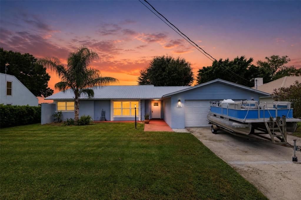 For Sale: $639,000 (3 beds, 3 baths, 2226 Square Feet)