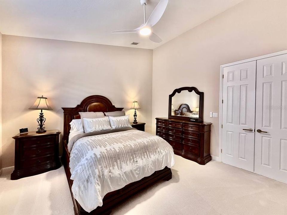 For Rent: $5,500 (3 beds, 2 baths, 1855 Square Feet)