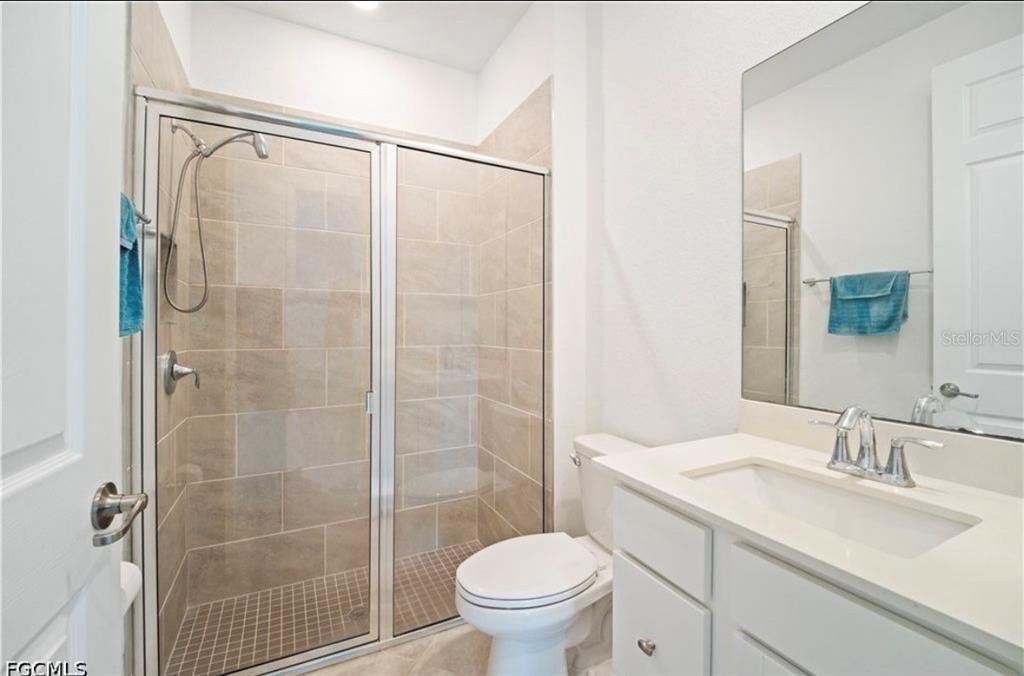 For Sale: $592,000 (5 beds, 4 baths, 3112 Square Feet)