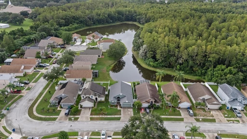 На продажу: $359,900 (3 спален, 2 ванн, 1578 Квадратных фут)