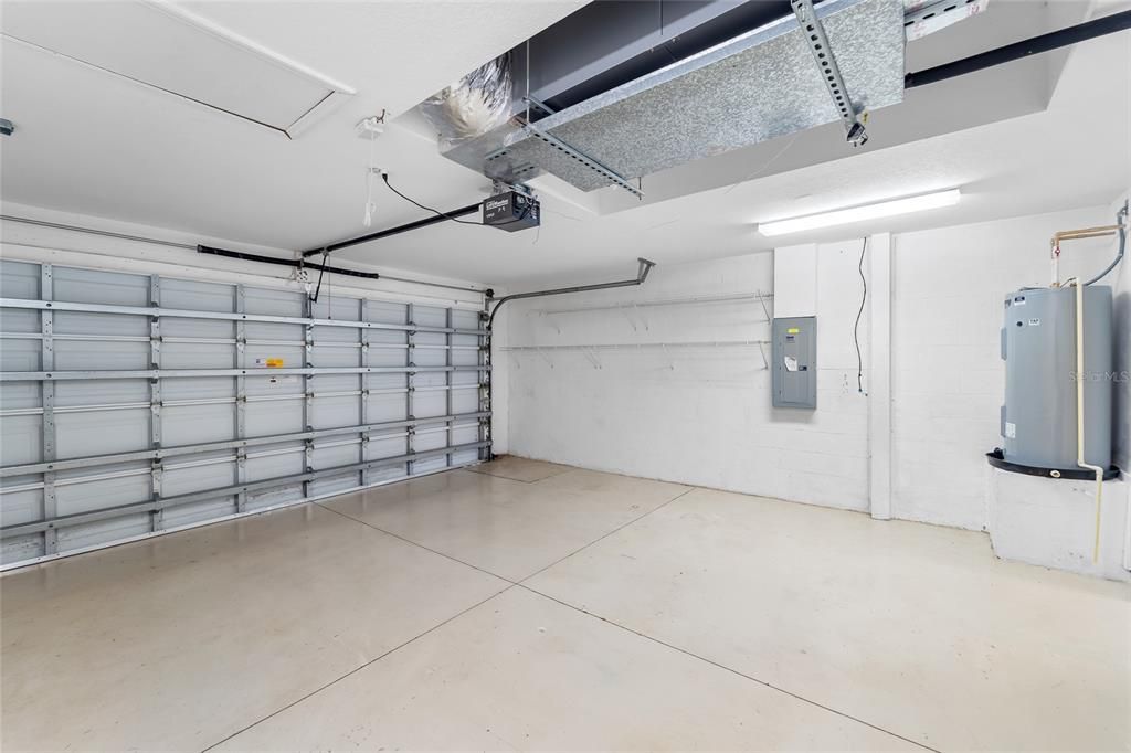 En Venta: $375,000 (2 camas, 2 baños, 1951 Pies cuadrados)