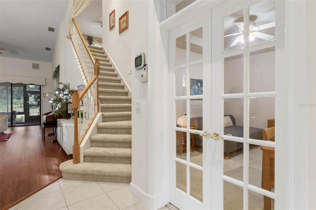 На продажу: $439,000 (2 спален, 2 ванн, 1919 Квадратных фут)