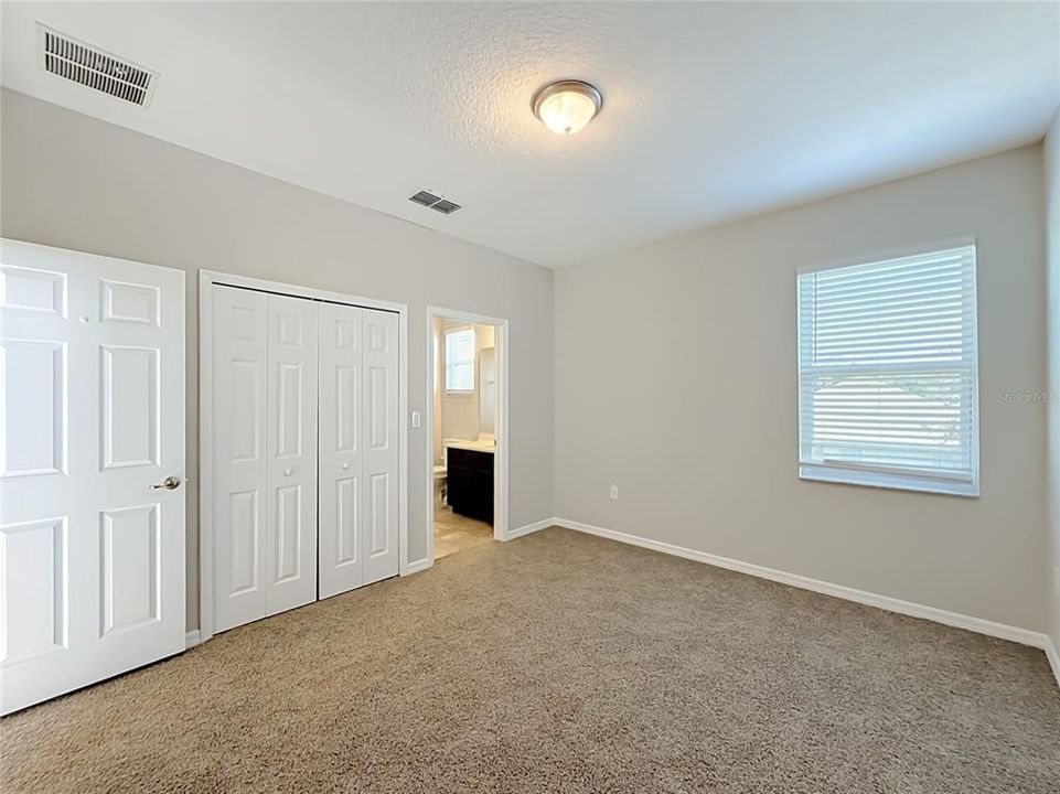 For Sale: $430,000 (4 beds, 3 baths, 2630 Square Feet)