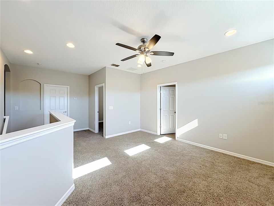 For Sale: $430,000 (4 beds, 3 baths, 2630 Square Feet)