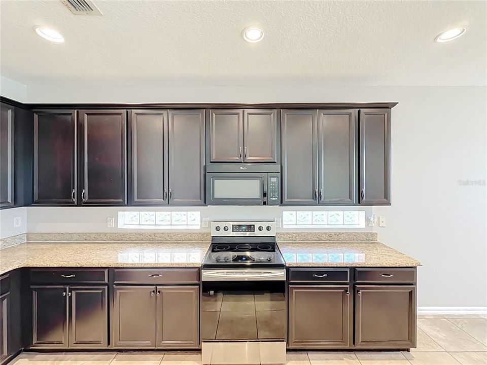 For Sale: $430,000 (4 beds, 3 baths, 2630 Square Feet)