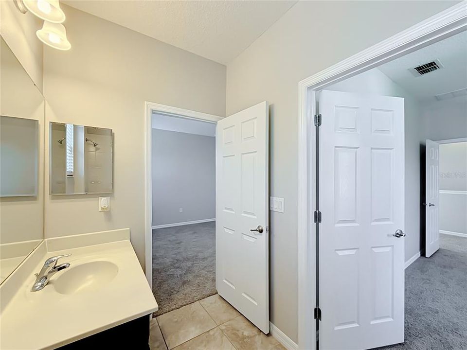 For Sale: $430,000 (4 beds, 3 baths, 2630 Square Feet)