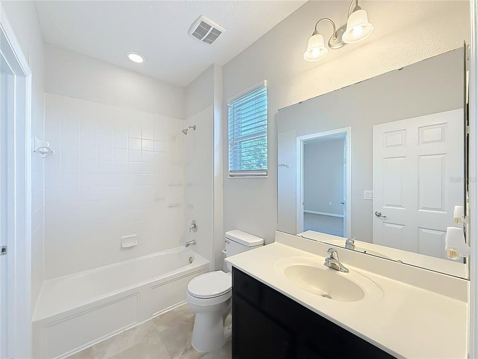 For Sale: $430,000 (4 beds, 3 baths, 2630 Square Feet)