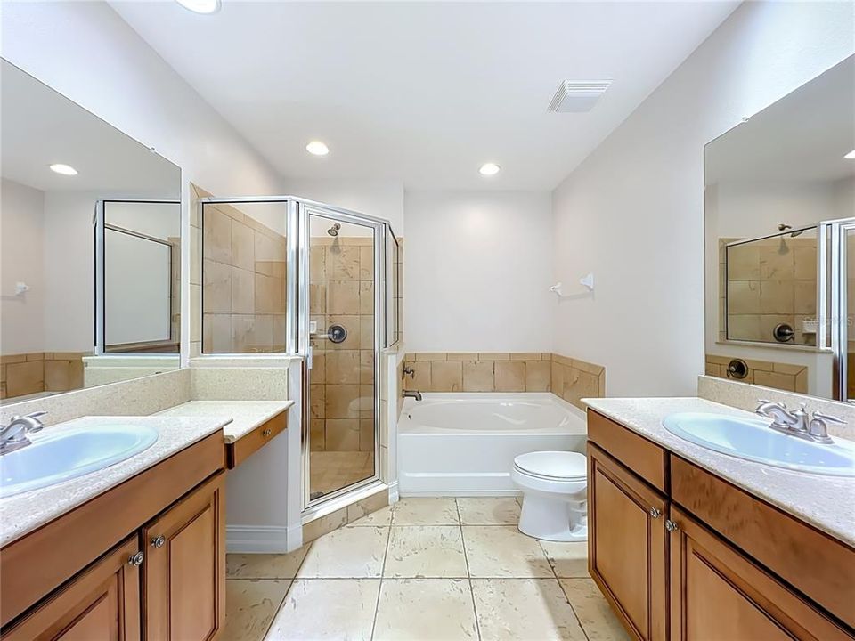 En Renta: $2,900 (4 camas, 3 baños, 2028 Pies cuadrados)