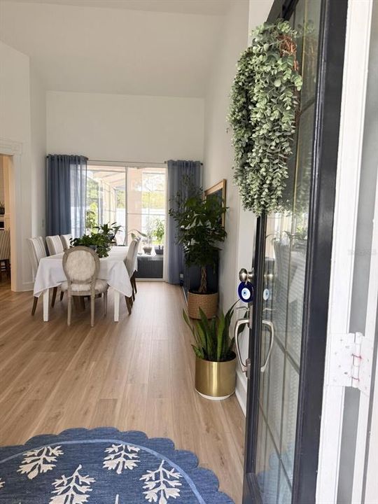En Venta: $489,000 (4 camas, 2 baños, 2109 Pies cuadrados)