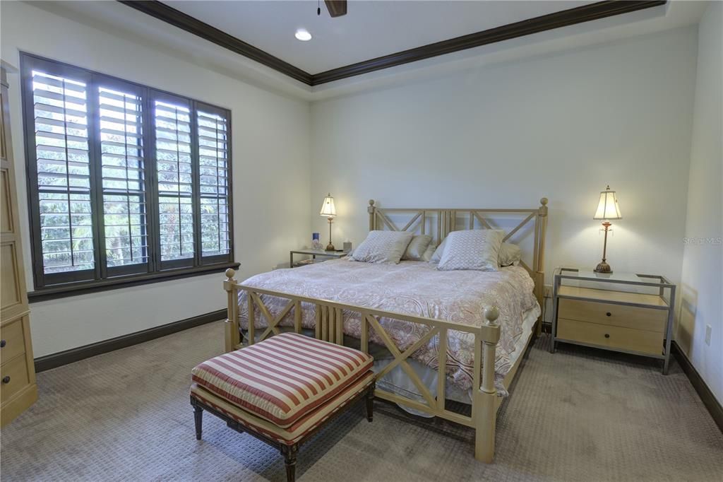 For Sale: $699,000 (3 beds, 2 baths, 2354 Square Feet)