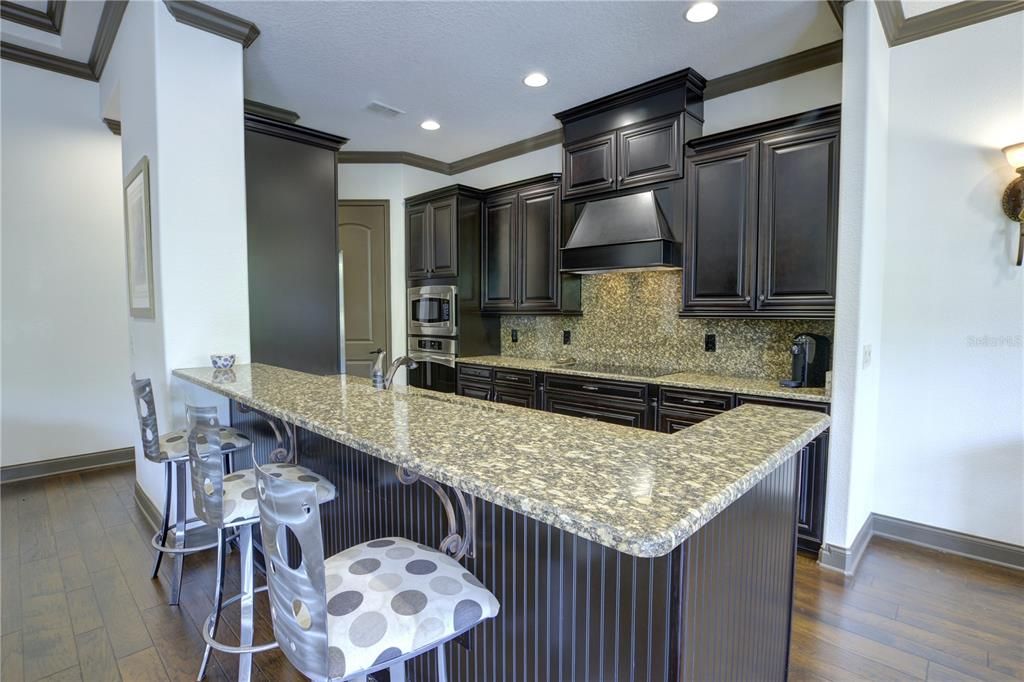 For Sale: $699,000 (3 beds, 2 baths, 2354 Square Feet)