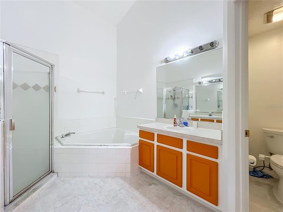 На продажу: $450,000 (4 спален, 2 ванн, 1928 Квадратных фут)