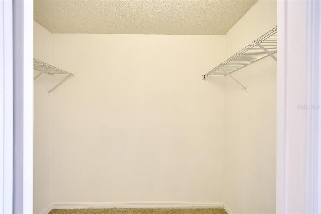 En Venta: $229,500 (2 camas, 2 baños, 1272 Pies cuadrados)