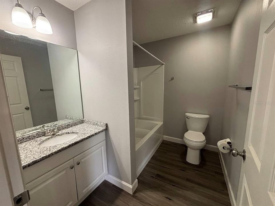 В аренду: $750 (1 спален, 1 ванн, 480 Квадратных фут)