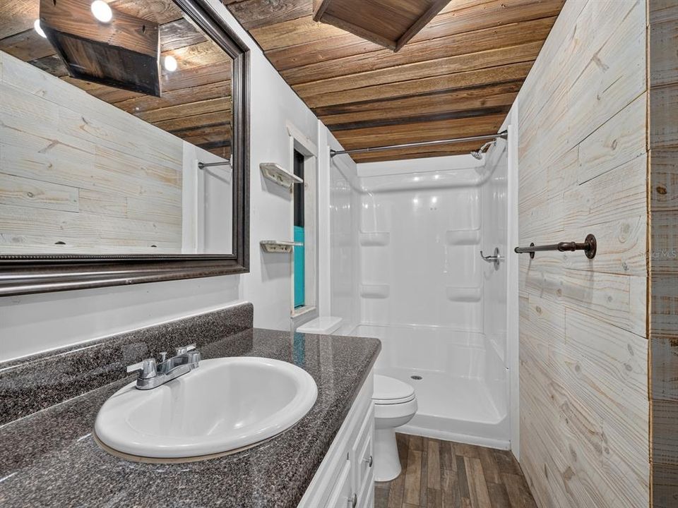 For Sale: $150,000 (3 beds, 2 baths, 1144 Square Feet)