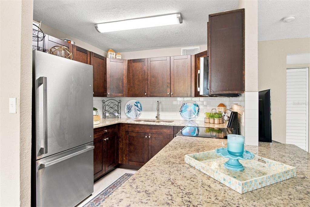 На продажу: $119,900 (1 спален, 1 ванн, 863 Квадратных фут)