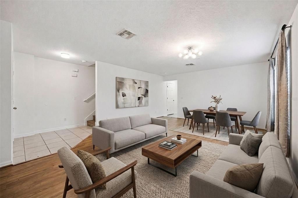 Active With Contract: $449,000 (4 beds, 2 baths, 2476 Square Feet)