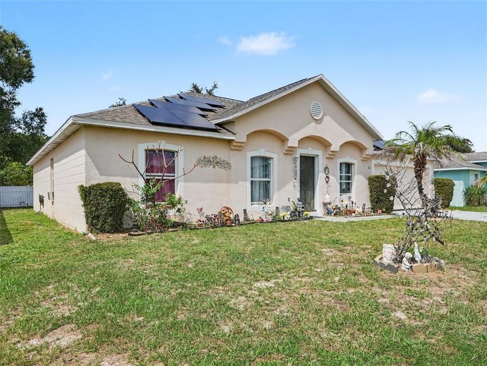 En Venta: $225,000 (4 camas, 2 baños, 1768 Pies cuadrados)