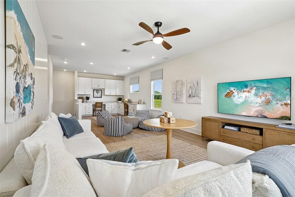 En Venta: $834,000 (5 camas, 4 baños, 3501 Pies cuadrados)