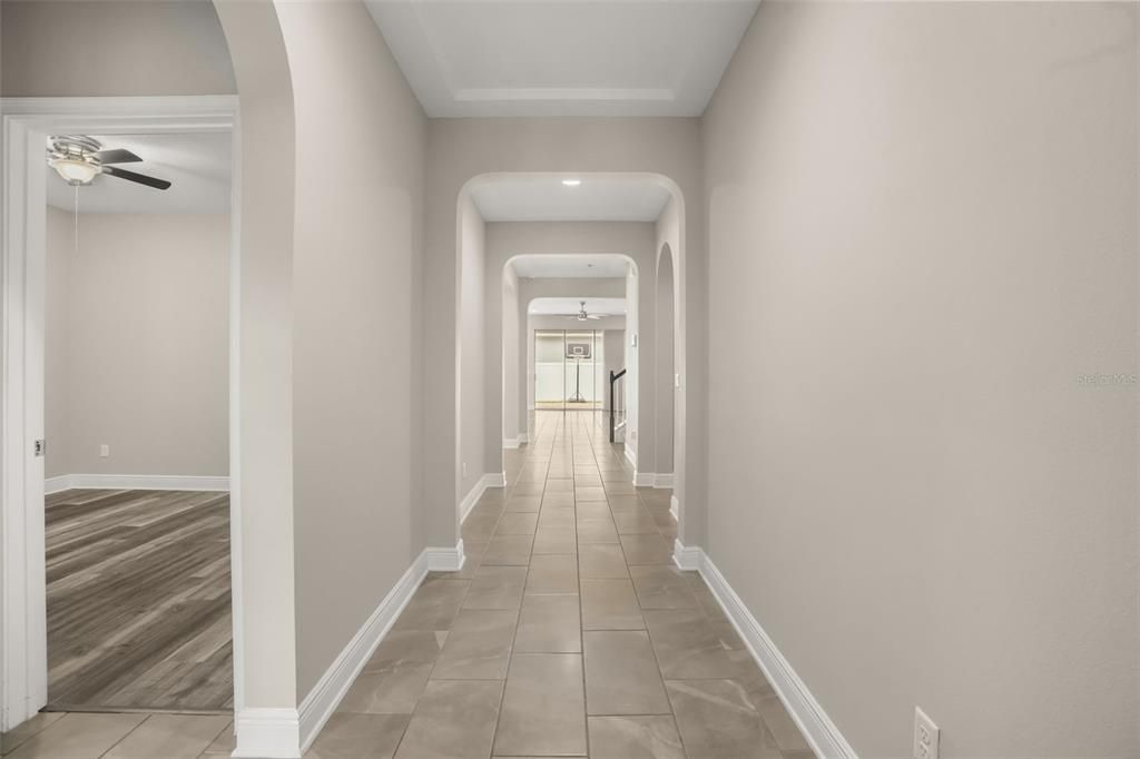 For Sale: $525,000 (3 beds, 2 baths, 2556 Square Feet)