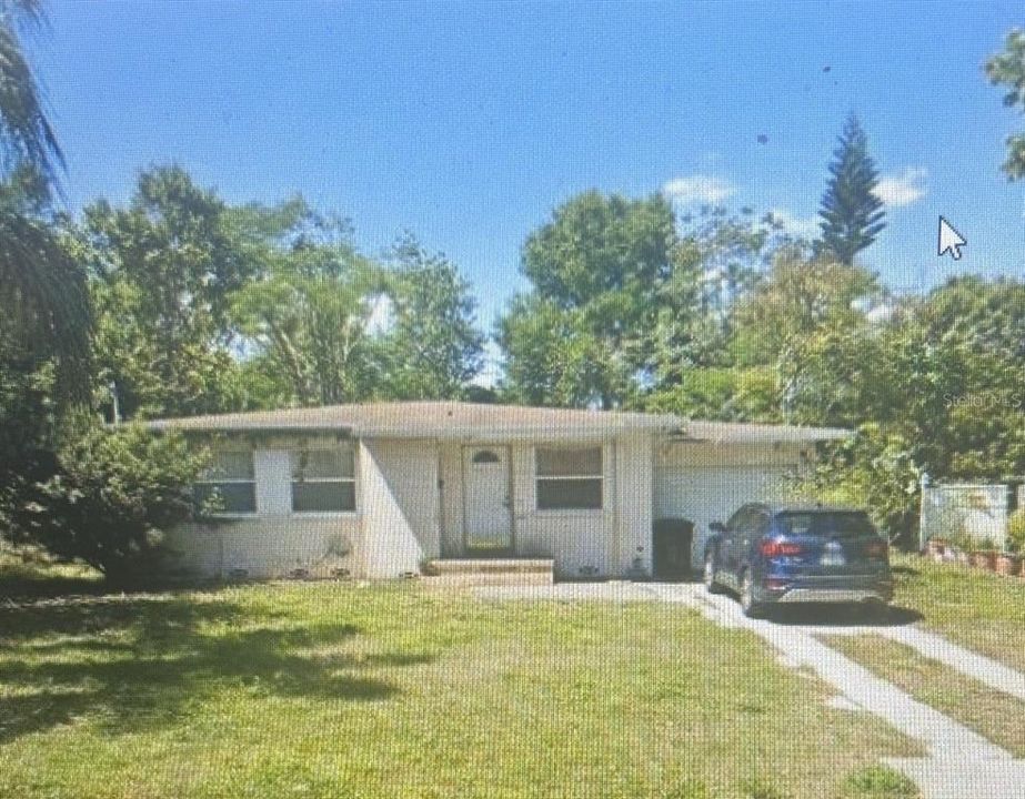 Recently Sold: $163,000 (4 beds, 1 baths, 873 Square Feet)