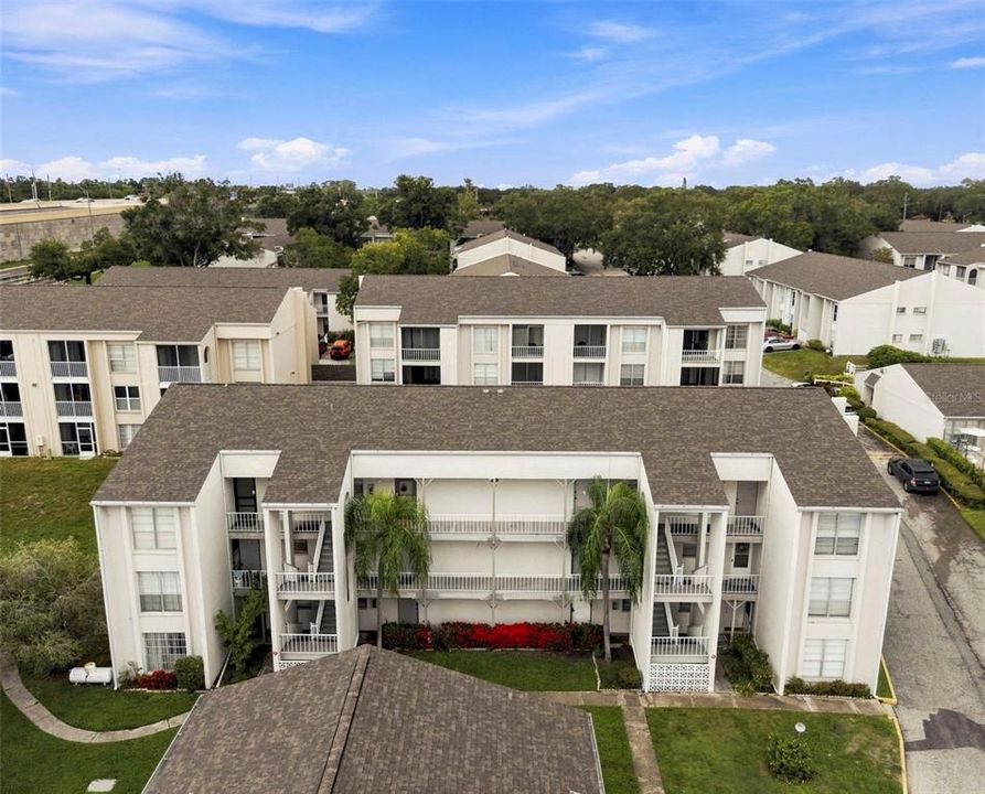For Sale: $60,000 (1 beds, 1 baths, 700 Square Feet)