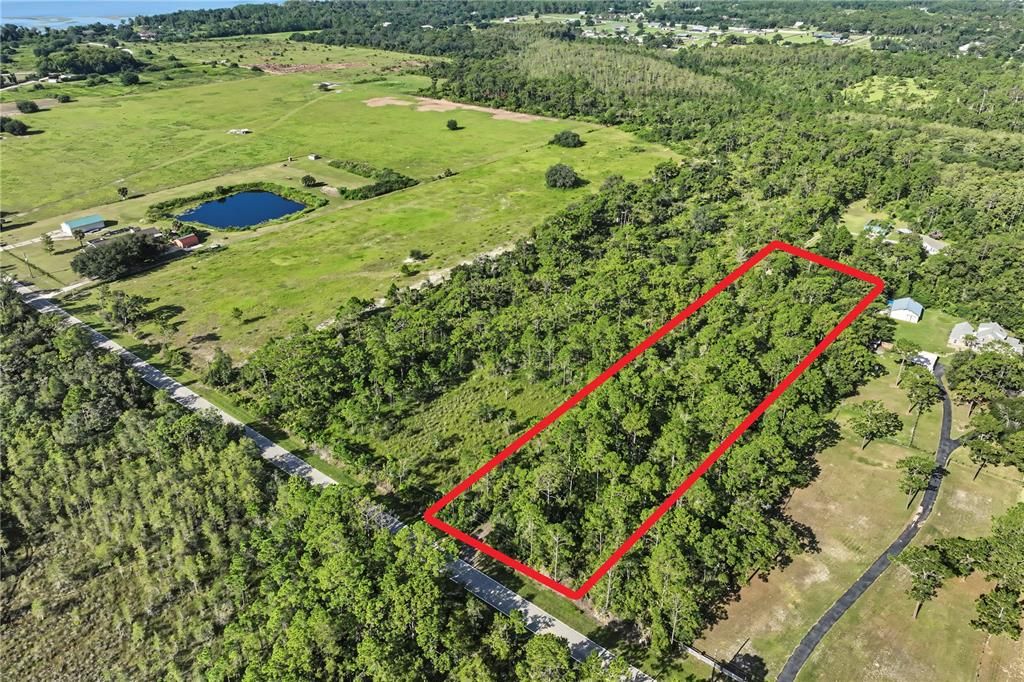 En Venta: $220,000 (2.15 acres)