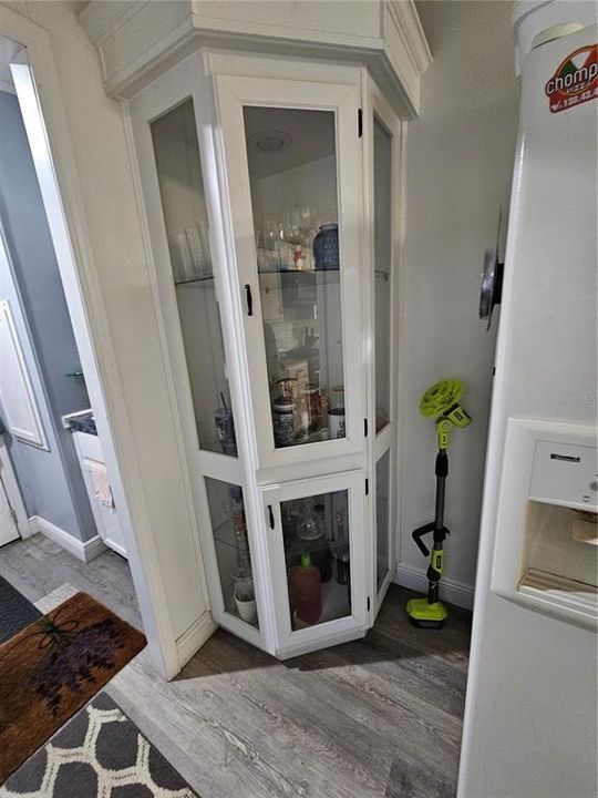 For Sale: $295,000 (3 beds, 2 baths, 2190 Square Feet)