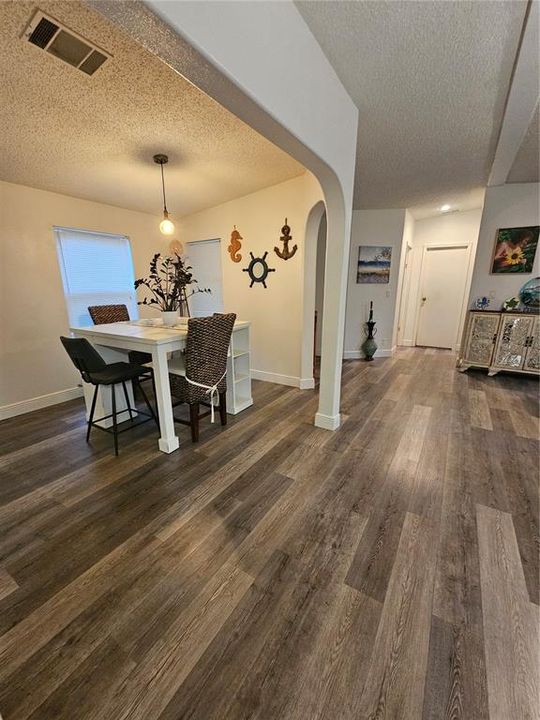 For Sale: $295,000 (3 beds, 2 baths, 2190 Square Feet)