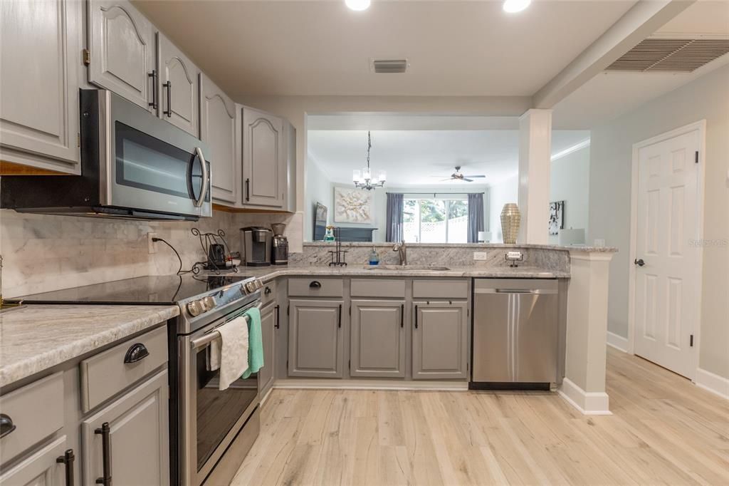 For Rent: $5,800 (3 beds, 3 baths, 2134 Square Feet)