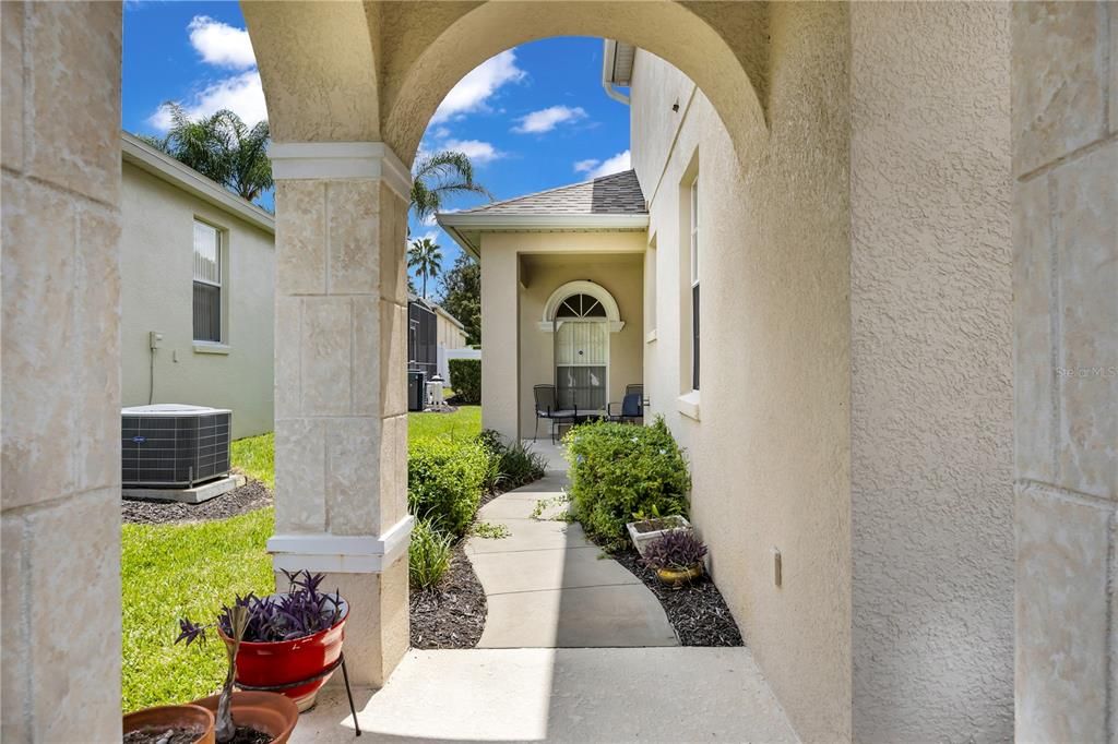 En Venta: $429,990 (5 camas, 4 baños, 2835 Pies cuadrados)