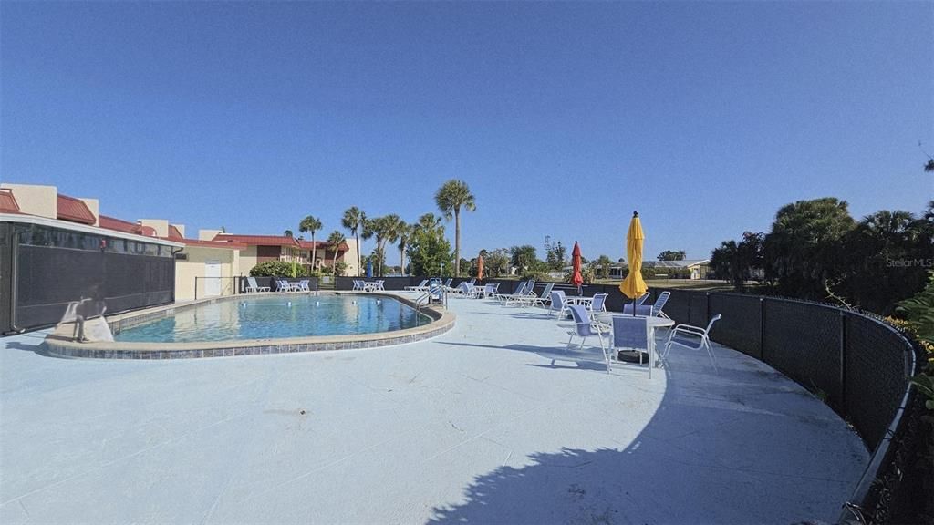 For Rent: $1,375 (1 beds, 1 baths, 780 Square Feet)
