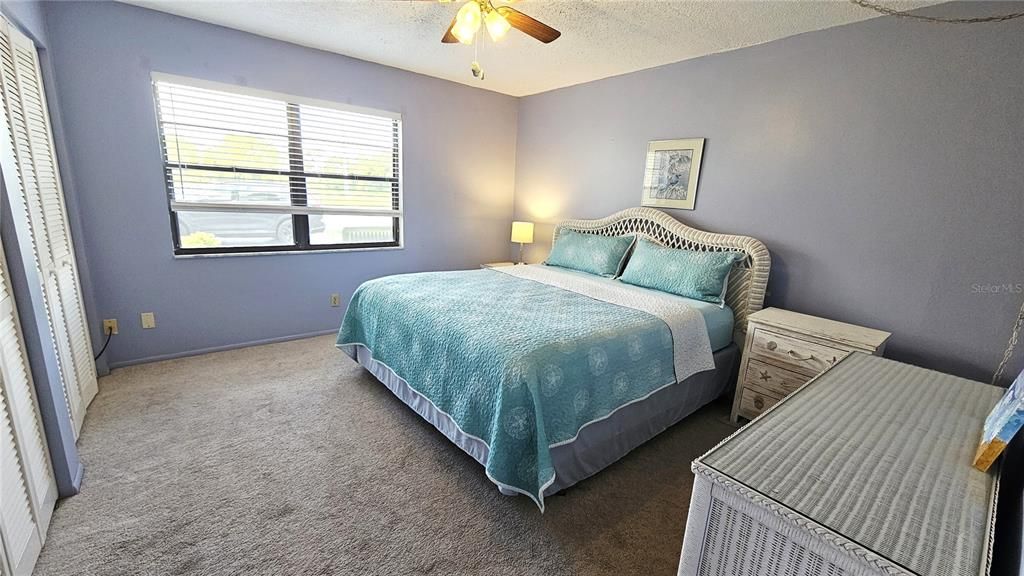 For Rent: $1,375 (1 beds, 1 baths, 780 Square Feet)