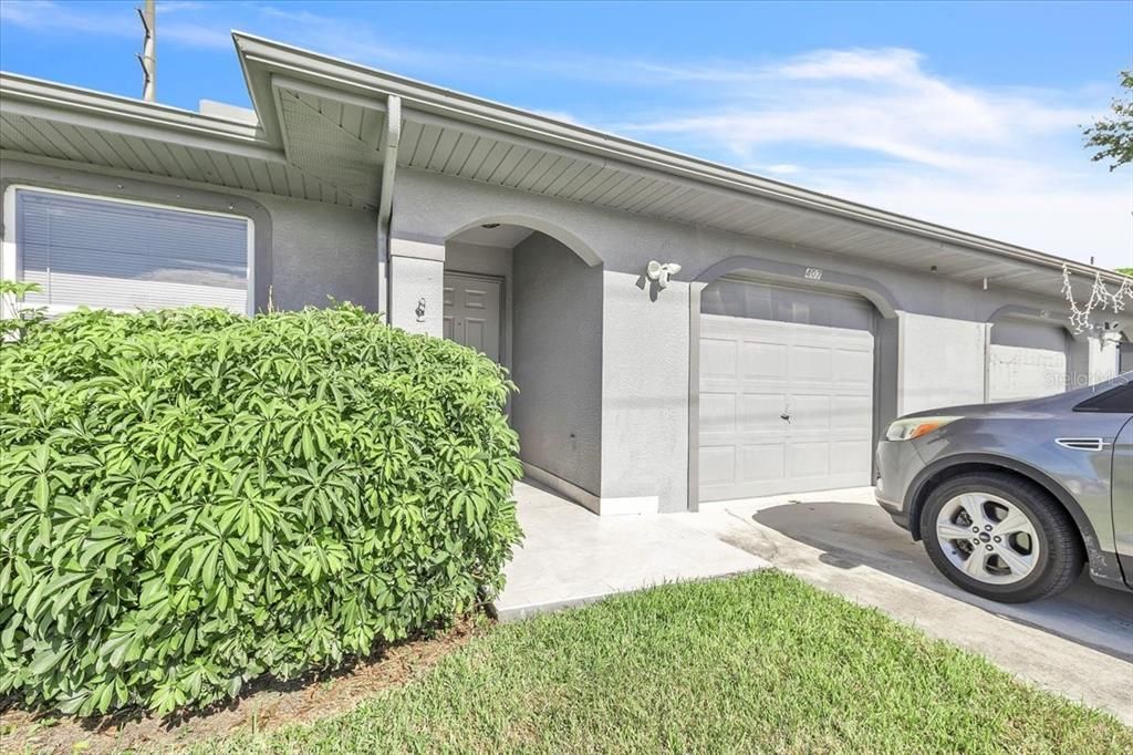 For Sale: $465,000 (5 beds, 0 baths, 2414 Square Feet)