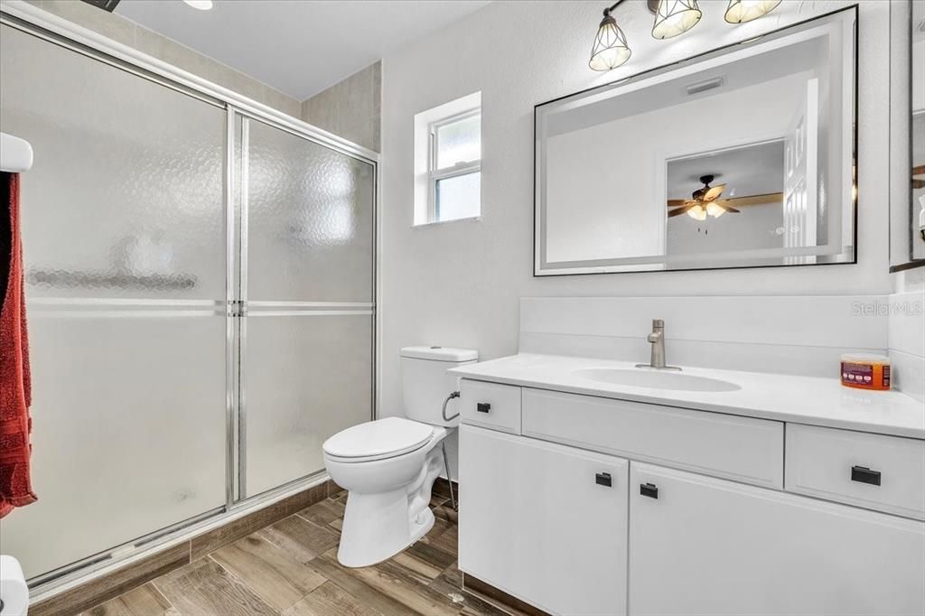 For Sale: $465,000 (5 beds, 0 baths, 2414 Square Feet)