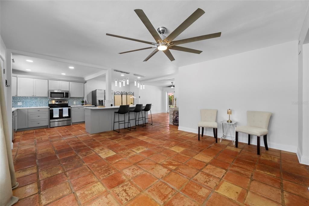 For Sale: $599,900 (3 beds, 2 baths, 1498 Square Feet)