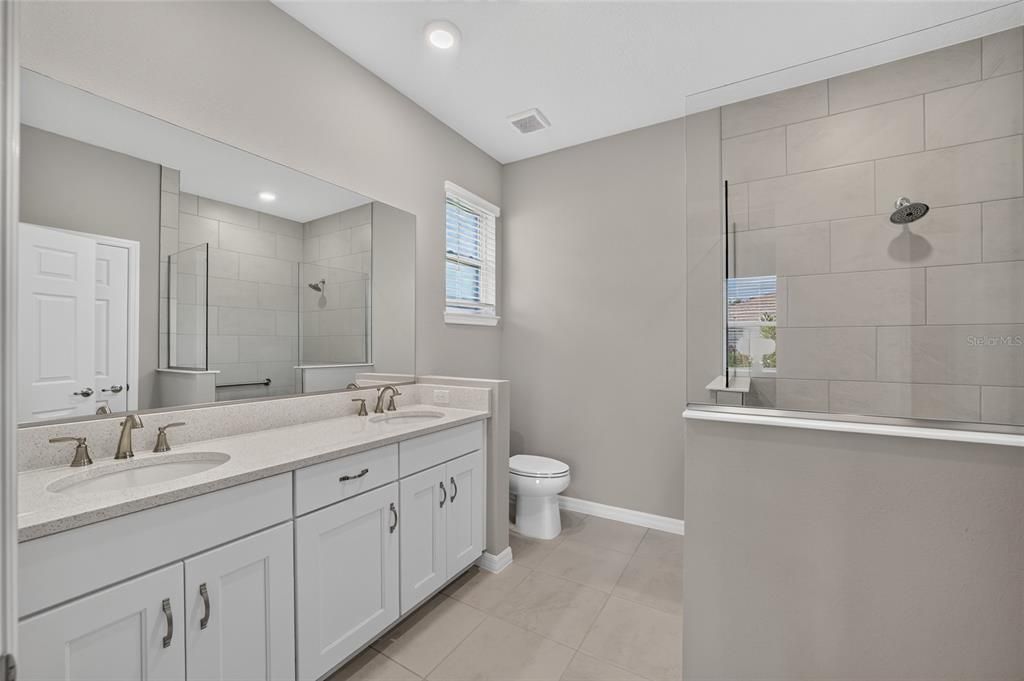 Active With Contract: $405,760 (2 beds, 2 baths, 1767 Square Feet)