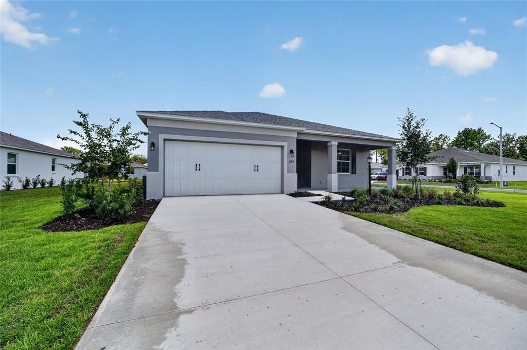 Active With Contract: $405,760 (2 beds, 2 baths, 1767 Square Feet)
