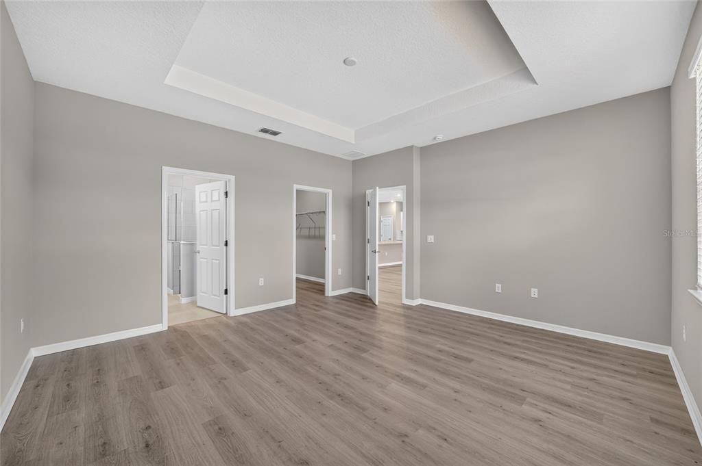 Active With Contract: $405,760 (2 beds, 2 baths, 1767 Square Feet)