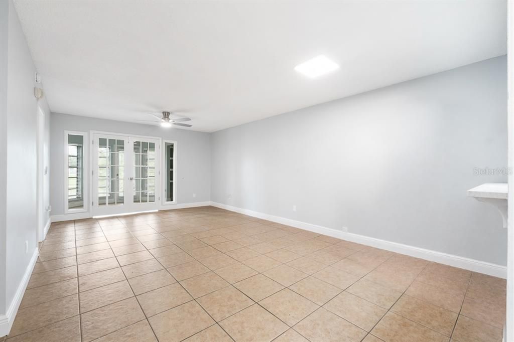 En Renta: $1,950 (2 camas, 2 baños, 1093 Pies cuadrados)