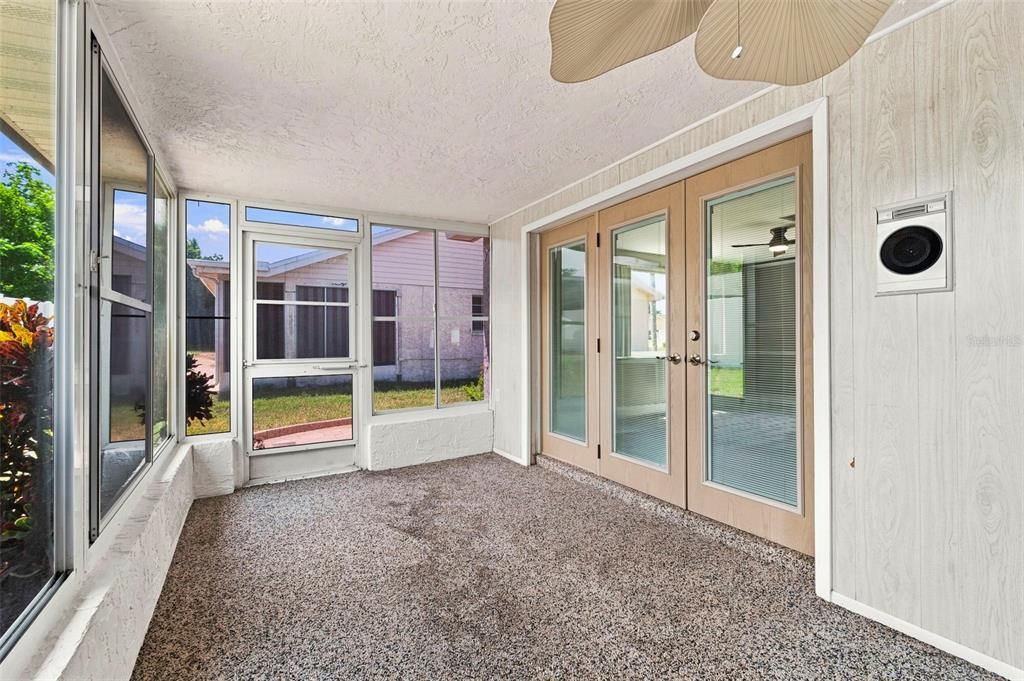 На продажу: $255,000 (2 спален, 2 ванн, 1517 Квадратных фут)
