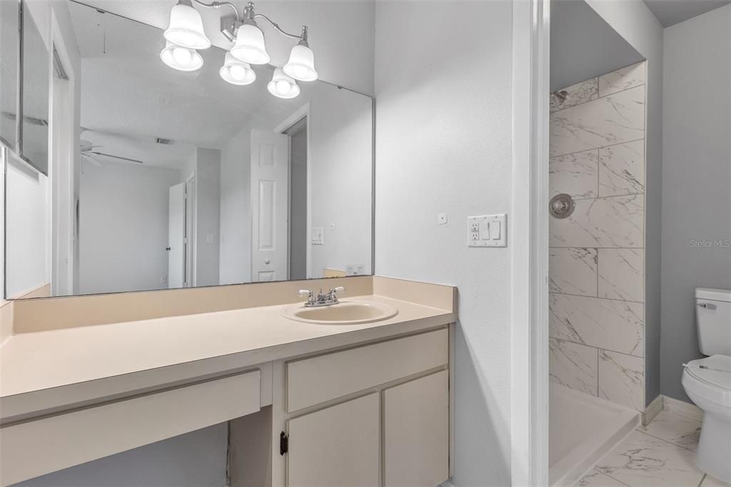 En Venta: $279,000 (2 camas, 2 baños, 1286 Pies cuadrados)