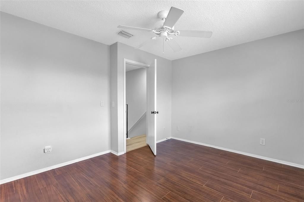 En Venta: $279,000 (2 camas, 2 baños, 1286 Pies cuadrados)